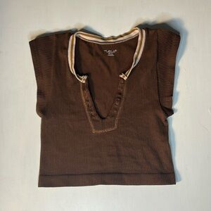 super cute with a pair of jeans!!